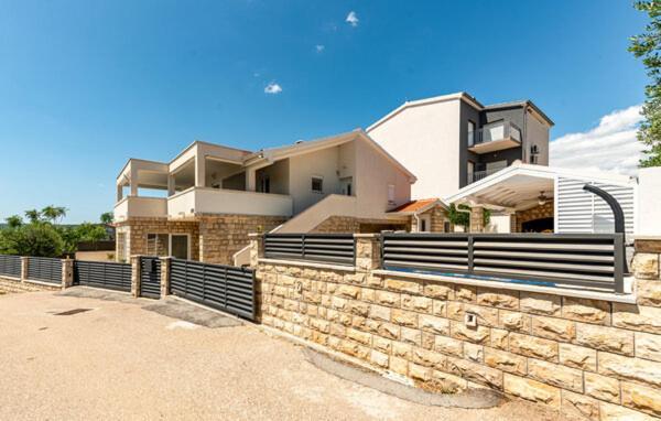 Apartmant Shine Luxury Maslenica Buitenkant foto