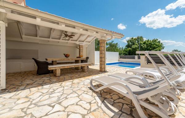 Apartmant Shine Luxury Maslenica Buitenkant foto